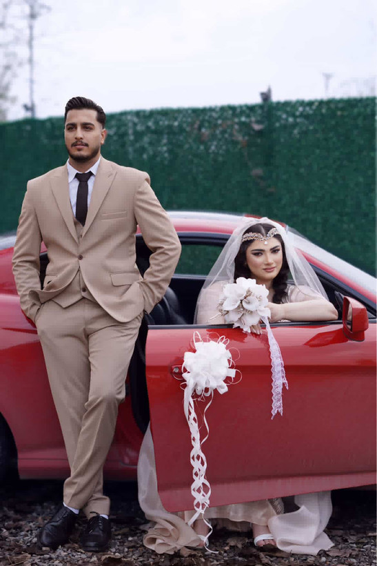 تاج پیشانی نورا