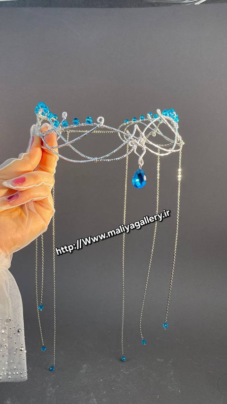 تاج پیشانی تیارا