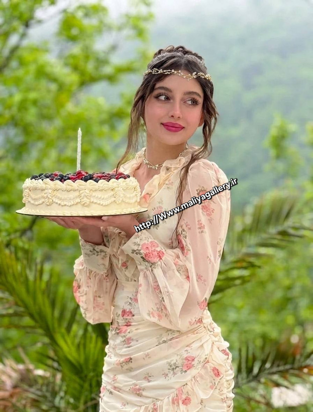 تاج پیشانی پرتو
