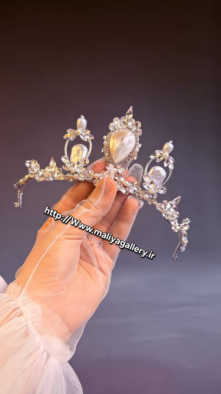 تاج آلیا