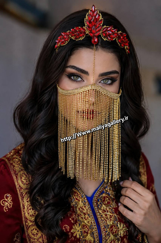 نقاب رنگی