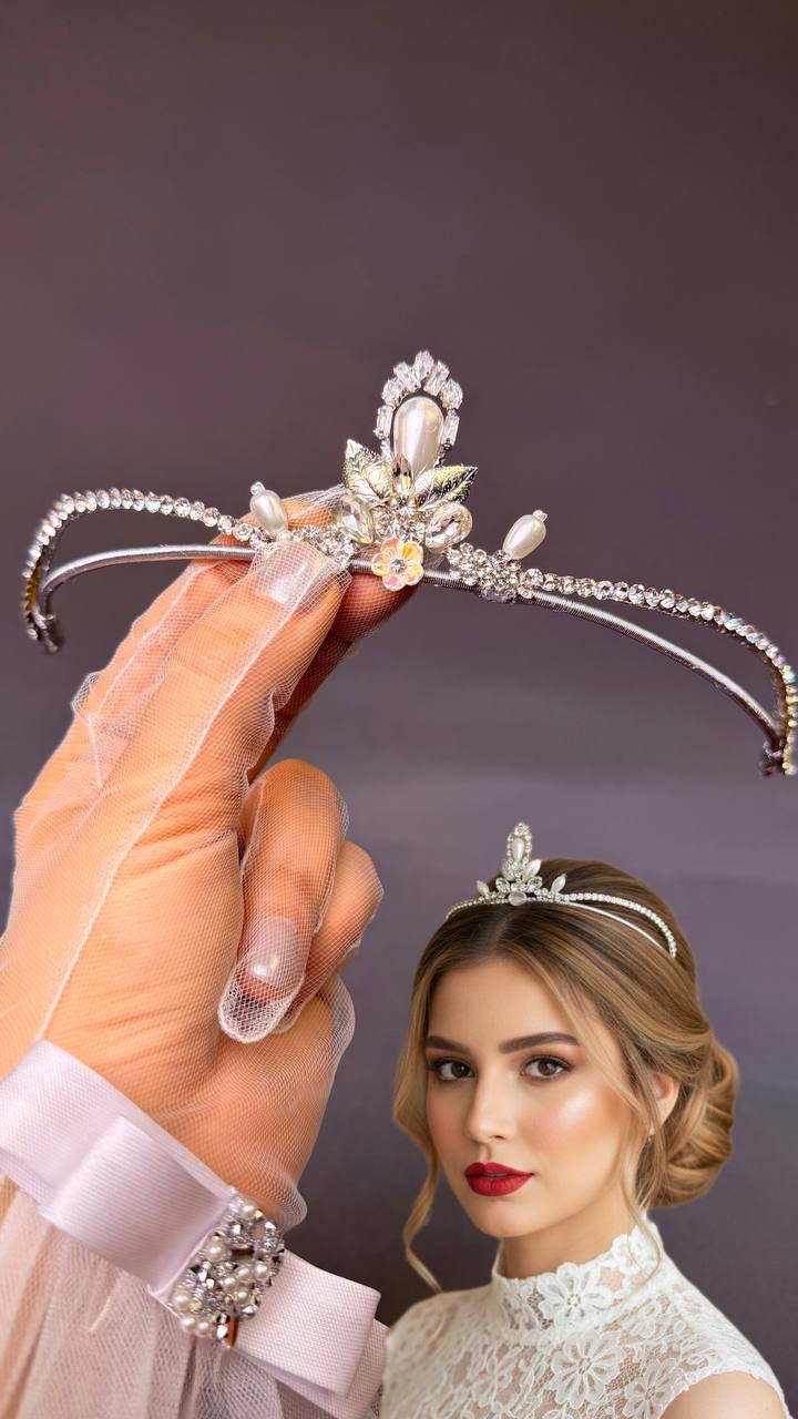 تاج غنچه